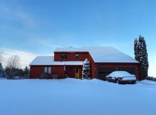 90 Packard Rd, Jericho, VT 05465