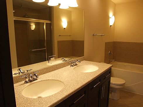 5th image of 435 W Wood St Unit 201
