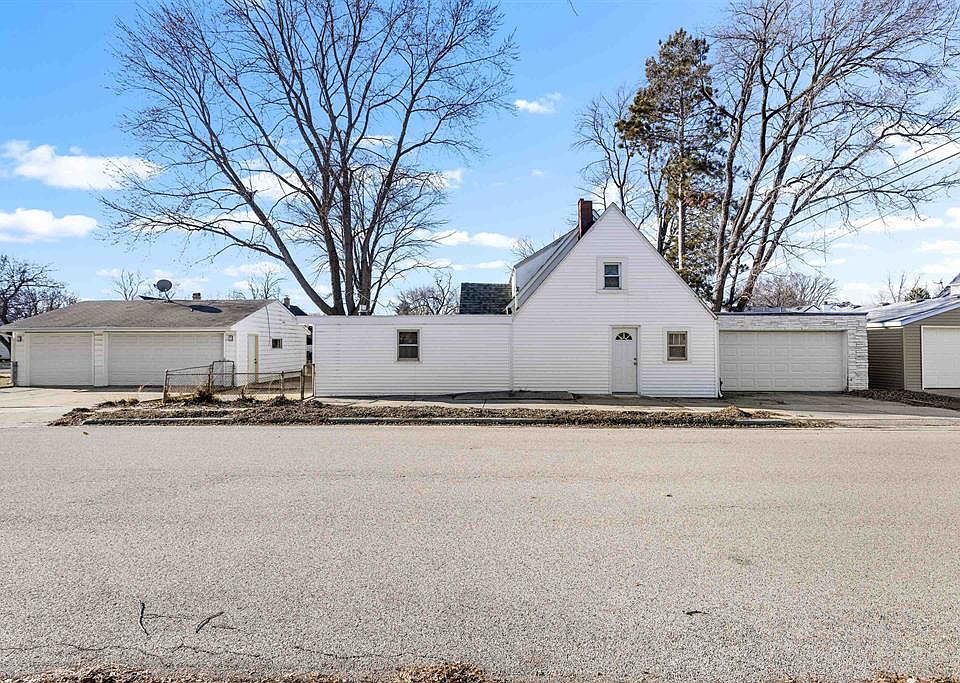1st image of 744 Drexel Blvd