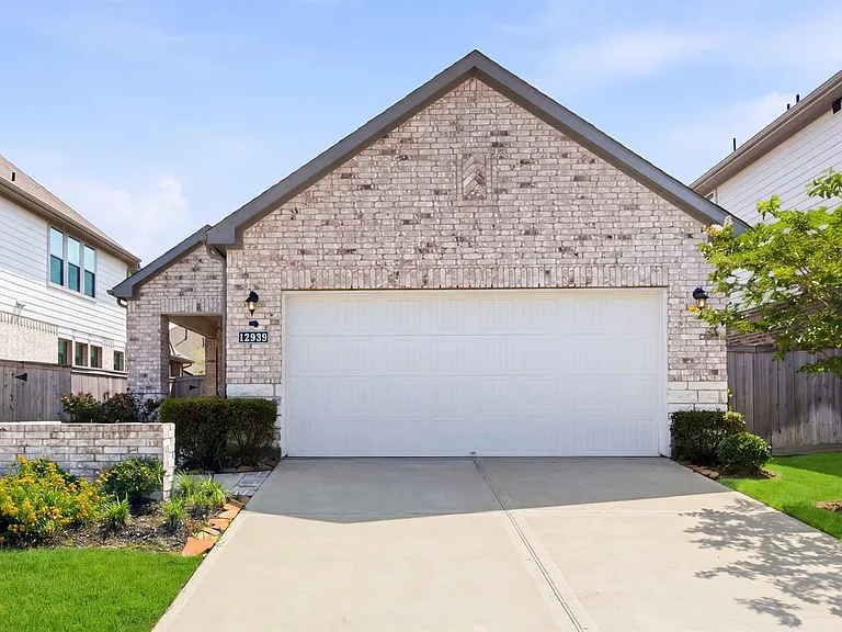 12939 Catfish River Ct — Photo 23