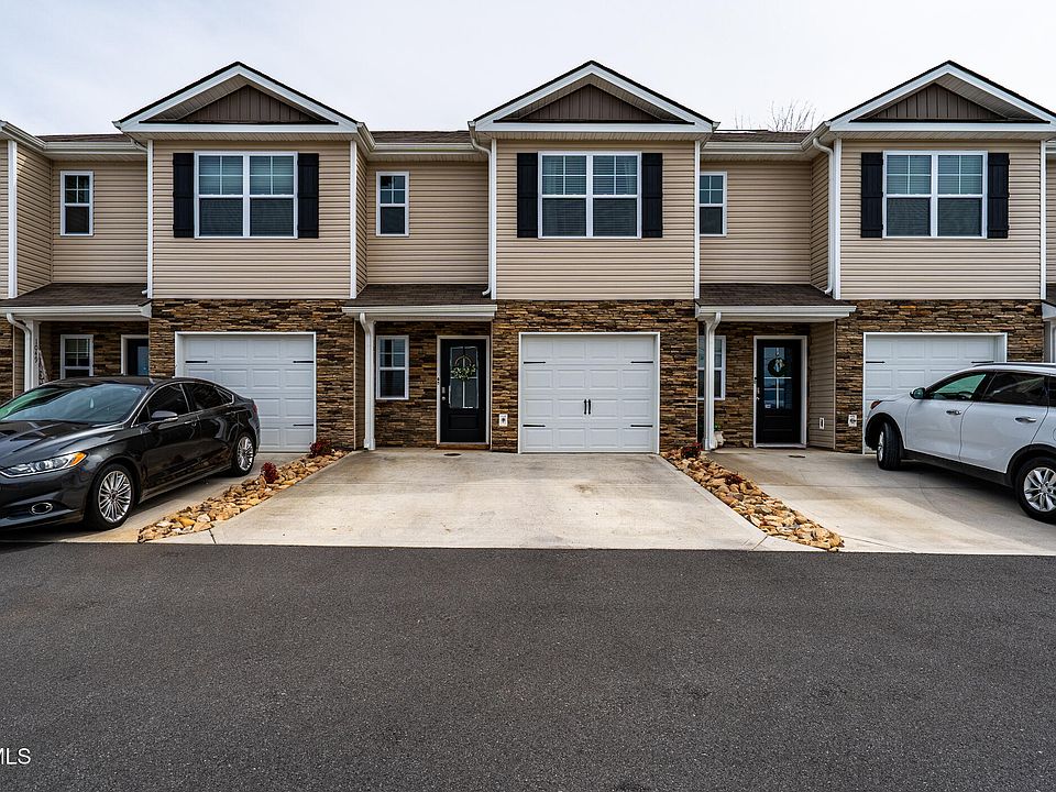 1st image of 1051 Hammett Rd #1051