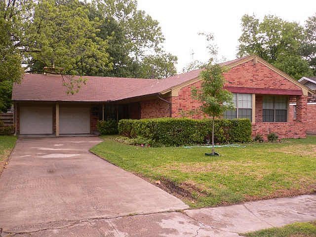1st image of 7229 Bennington Dr