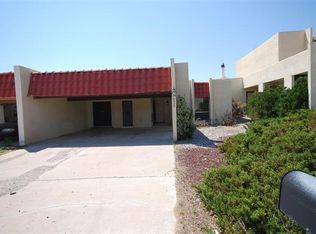 5526 Edie Pl NW, Albuquerque, NM 87114