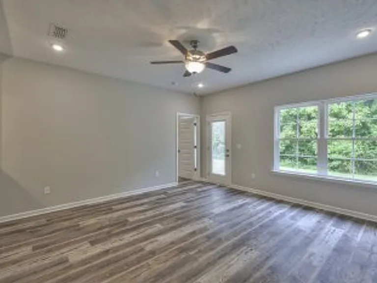175 Creek Wood Rd — Photo 16