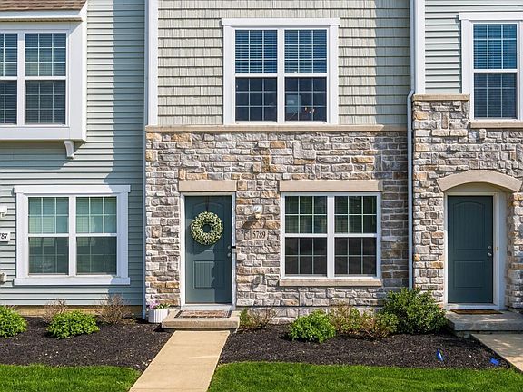 3rd image of 5789 Passage Creek Dr