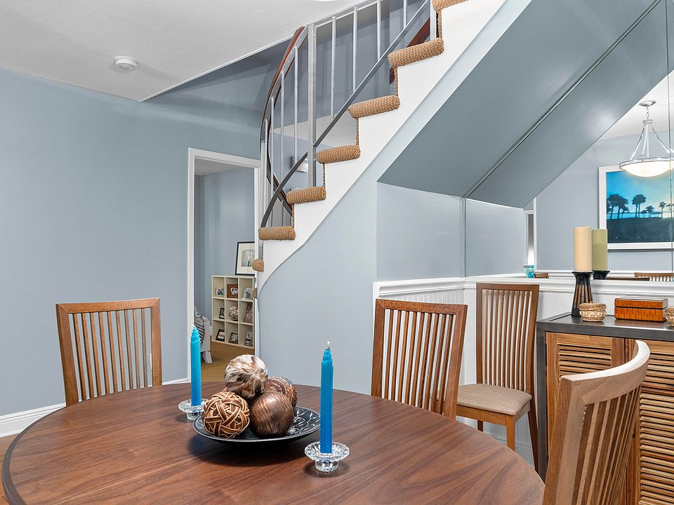 1st image of 5845 Marina Drive #4
