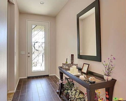 2nd image of 62492 N Starcross Dr