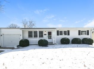 1320 Thrush Ln, Florissant, MO