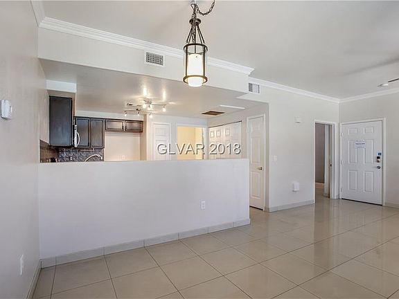 5th image of 9303 Gilcrease Ave Unit 1191
