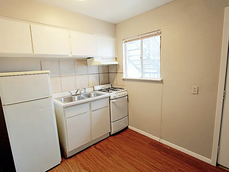 903 Springdale Rd #A — Photo 7