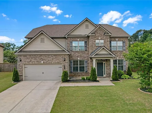 1645 Dahlia Dr, Cumming, GA 30040