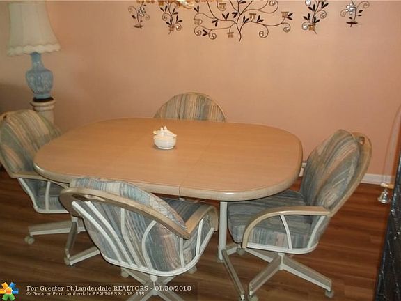 5th image of 9461 Sunrise Lakes Blvd APT 106