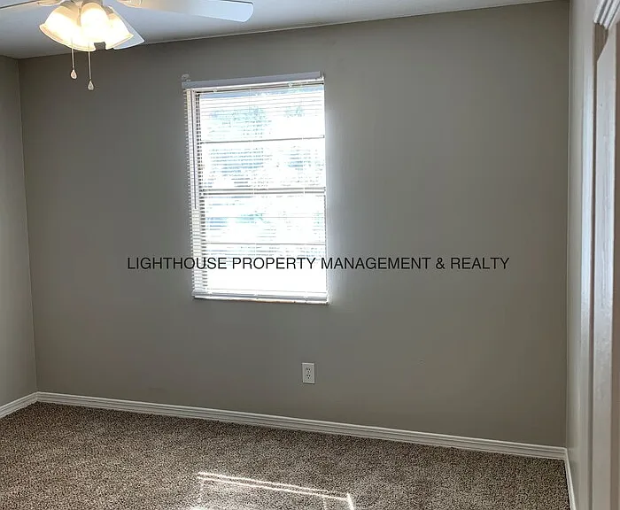 458 Crabapple Ct #C — Photo 11