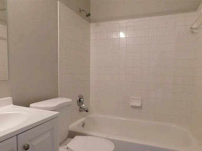 100 Mayfair Pl #169 — Photo 18