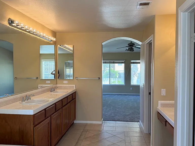 511 Paseo Burga — Photo 16