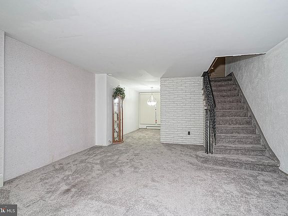5th image of 942 Johnston St