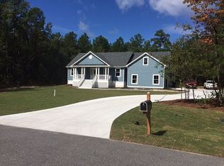 153 Tuscarora Ct, Manteo, NC 27954