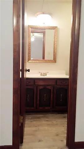 1540 Queens Dr — Photo 15