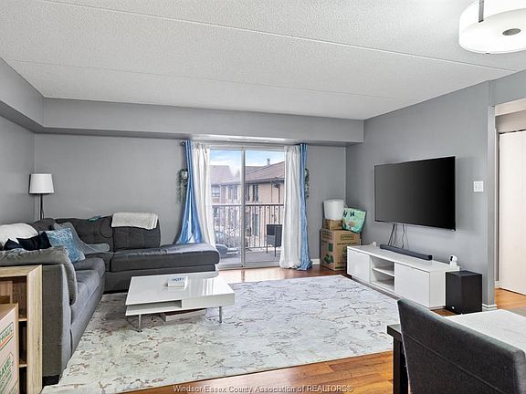 5th image of 401 Grand Marais Rd W #203