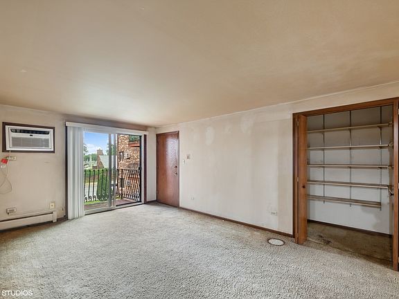 2nd image of 3607 N Narragansett Ave APT 204