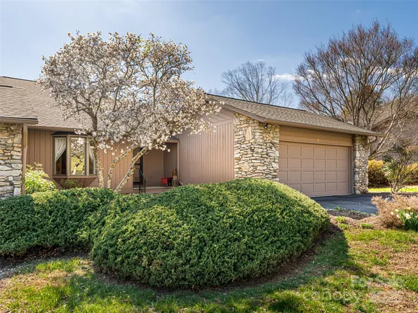 5 Ridge Ter, Asheville, NC 28804
