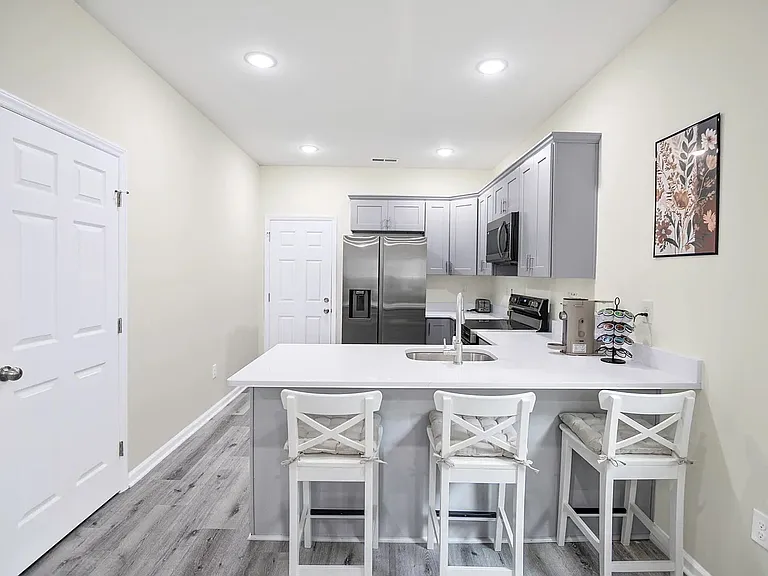 13713 William Stowe Dr — Photo 7