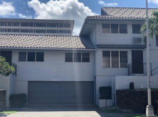 5320 Likini St #25, Honolulu, HI 96818