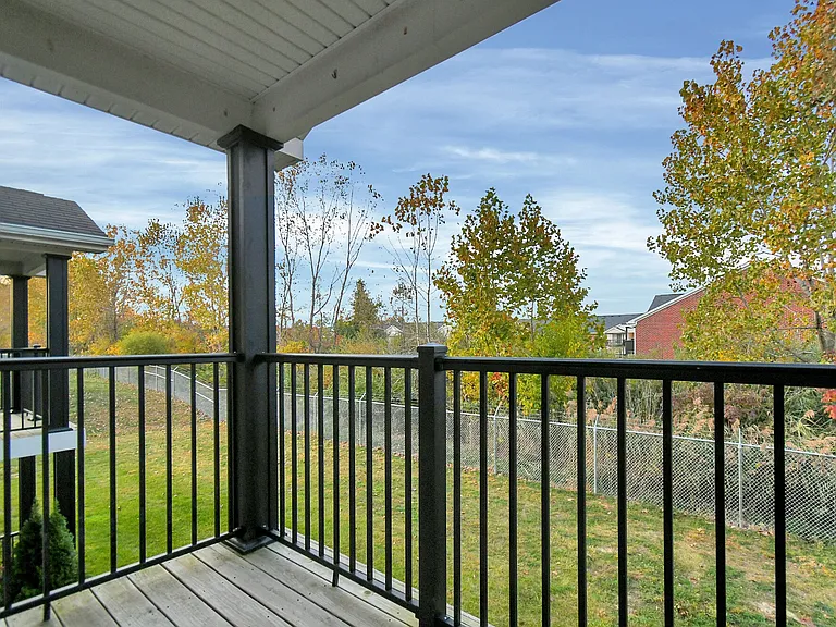 Crosspoint Apartments — Photo 22