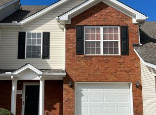 935 Wolves Den Pl, Murfreesboro, TN 37128