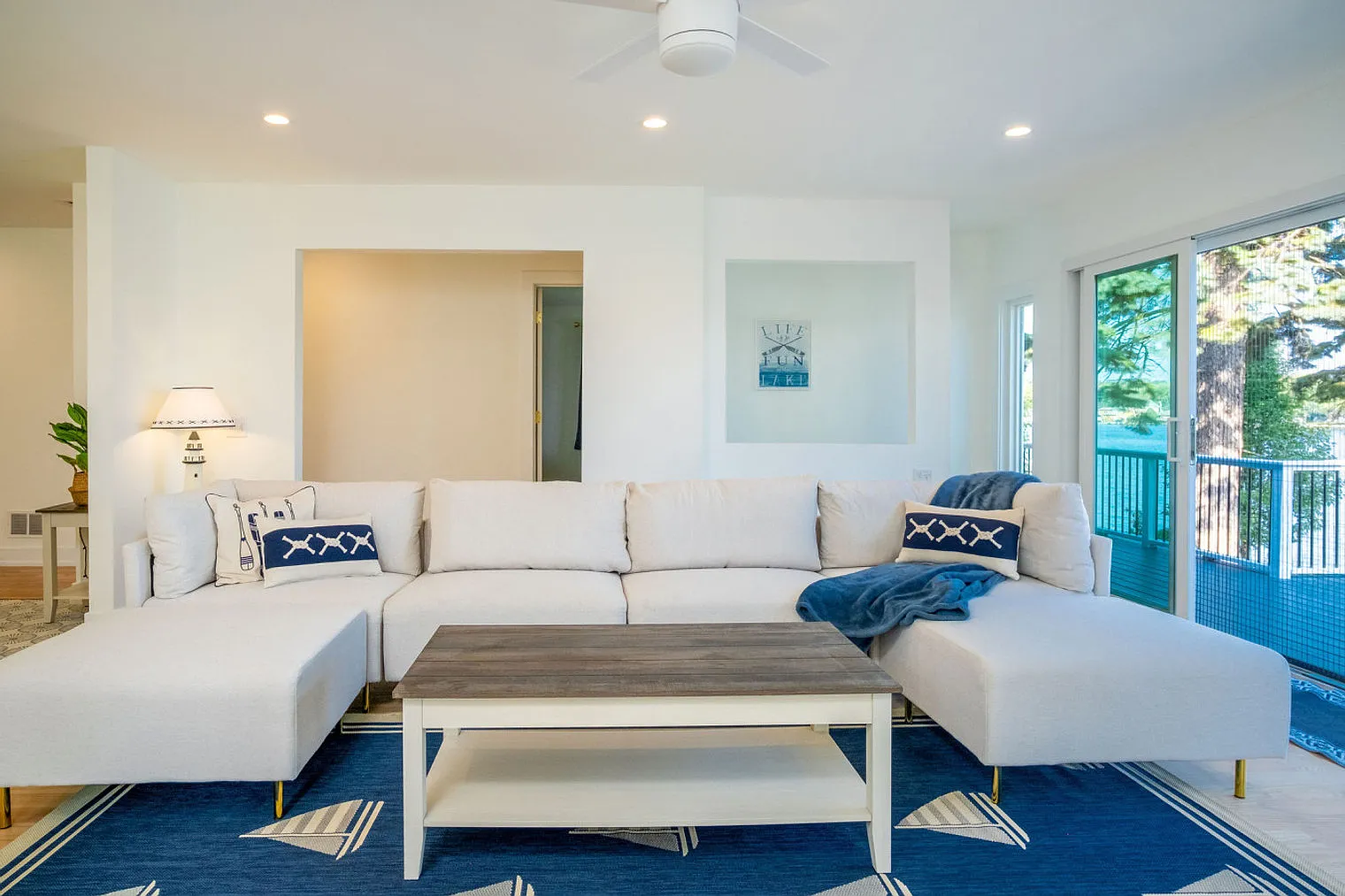 4 bed, 3.0 bath, 1593 sqft, $8,400 — Photo 1
