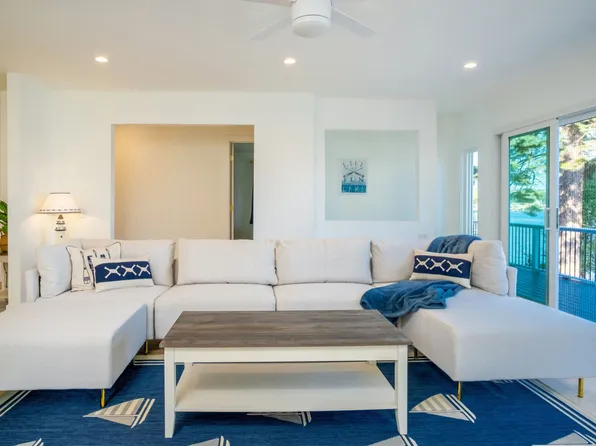 184 E Grand Ave #Id1374785p, Fox Lake, IL 60020