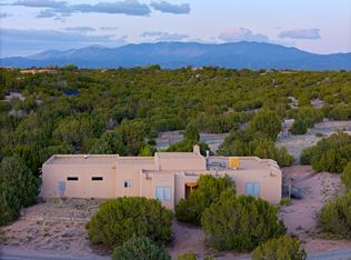 44 Camino Benavidez, Santa Fe, NM 87507