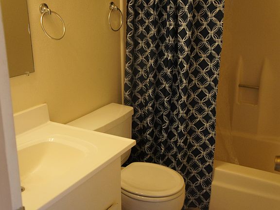 5th image of 1229 E Fremont Dr