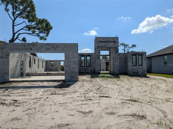 260 Tournament Rd, Rotonda West, FL 33947