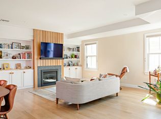 12 Putnam St #B, Somerville, MA 02143