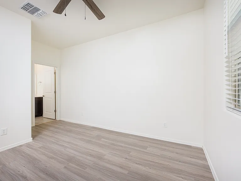 12195 W Amarissa Dr — Photo 21