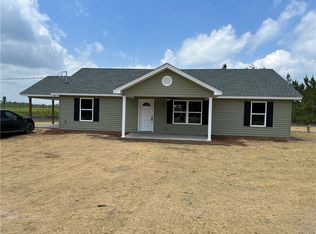 17244 Post Rd S, Waynesville, GA 31566