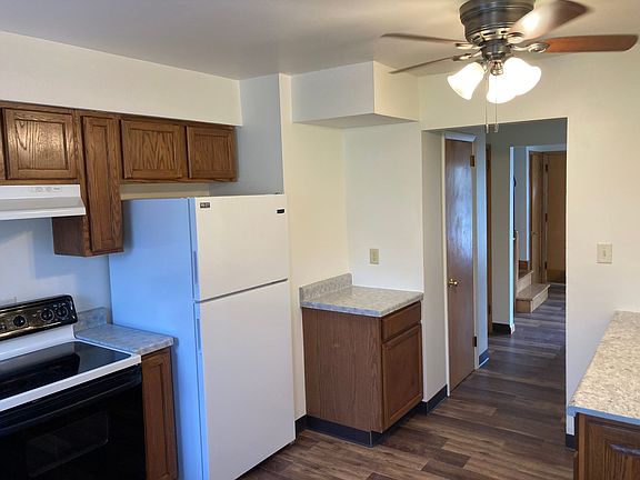 4th image of 4400 Eastridge Dr APT 16
