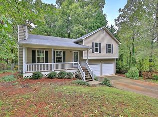 496 Deering Dr, Douglasville, GA 30134