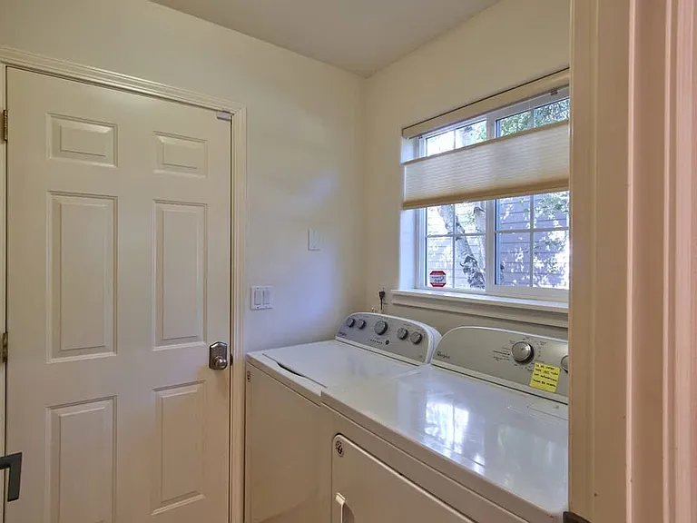 Laundry Room Cabinet