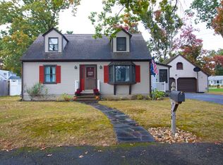 118 Coyle Dr, Seekonk, MA 02771