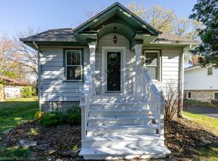 401 N Wilmette Ave, Westmont, IL 60559