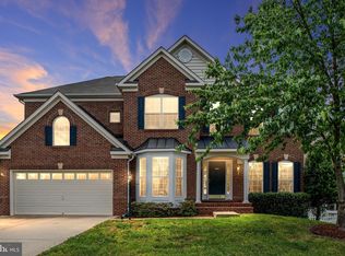 9203 Harvest Oak Dr, Fredericksburg, VA 22407