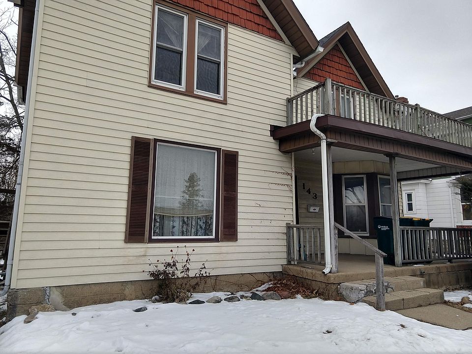 2nd image of 143 S Main St #1/2