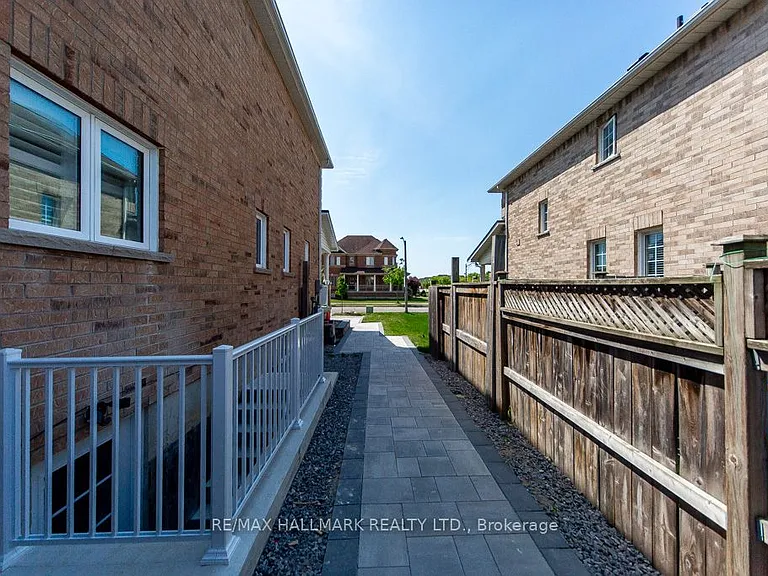 114 Medland Ave — Photo 4