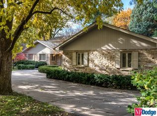 304 S 92nd St, Omaha, NE 68114
