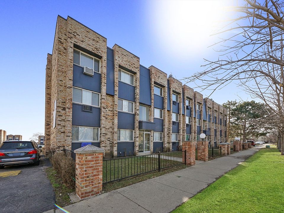 1st image of 8649 1/2 W Foster Ave #28-2C