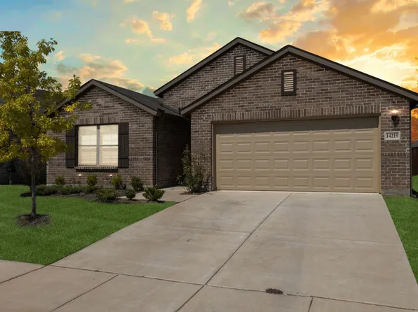 14219 Aberavon Dr, Pilot Point, TX 76258