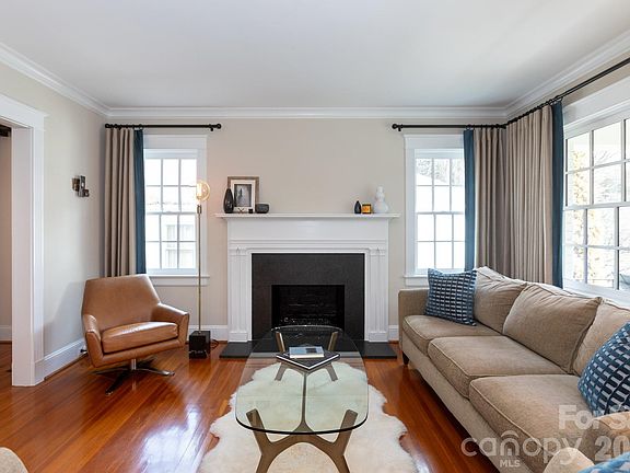 4th image of 1919 Club Rd