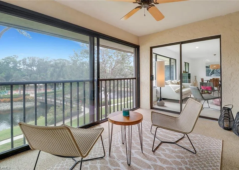 5964 Pelican Bay Blvd #434